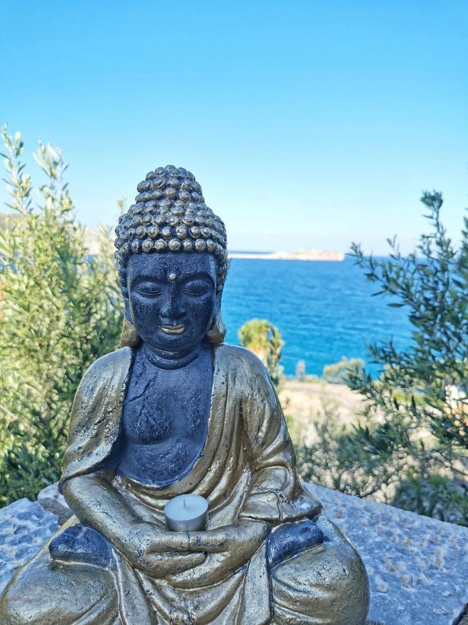 Athevillas Antonis Mina ภายนอก รูปภาพ