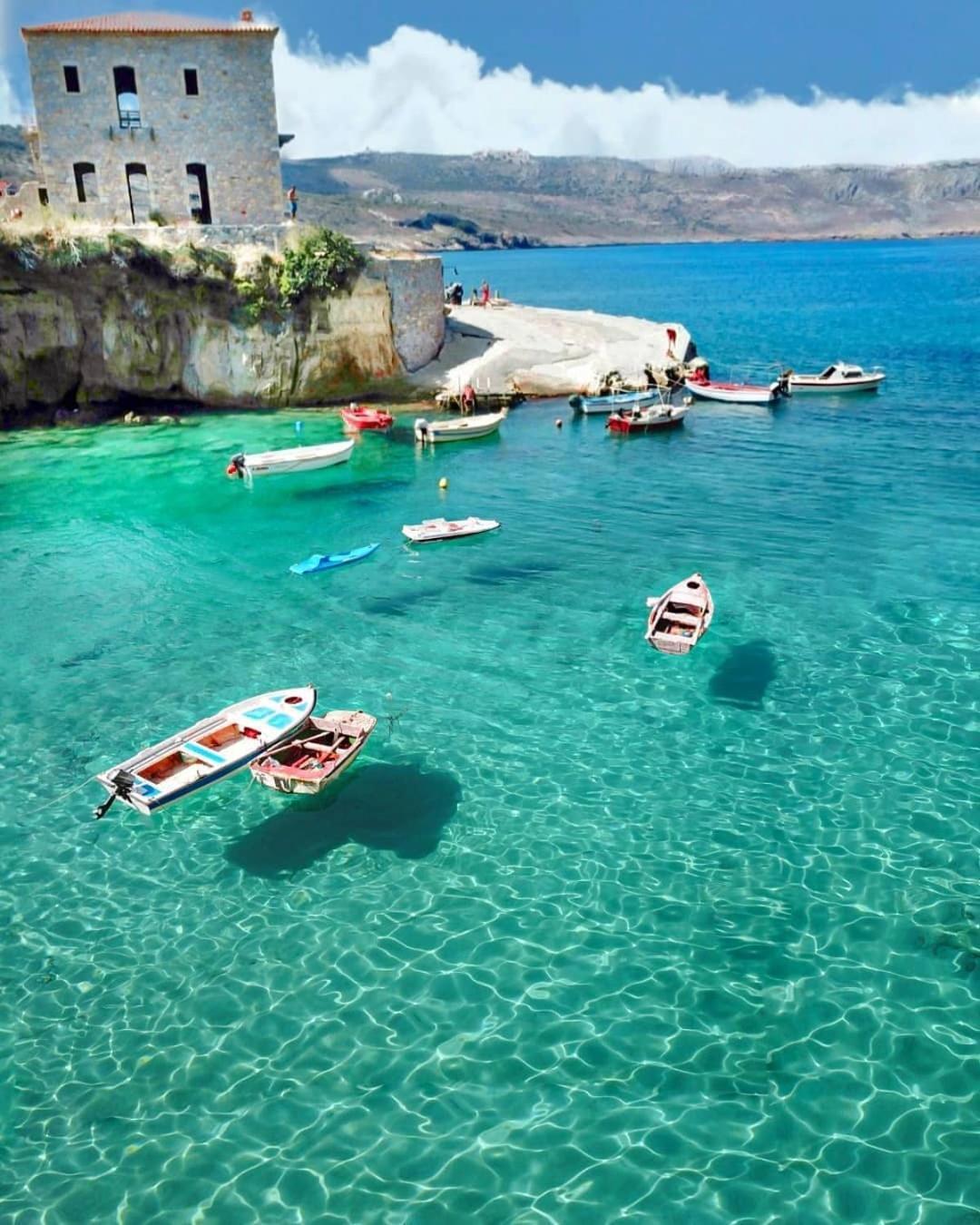 Athevillas Antonis Mina ภายนอก รูปภาพ